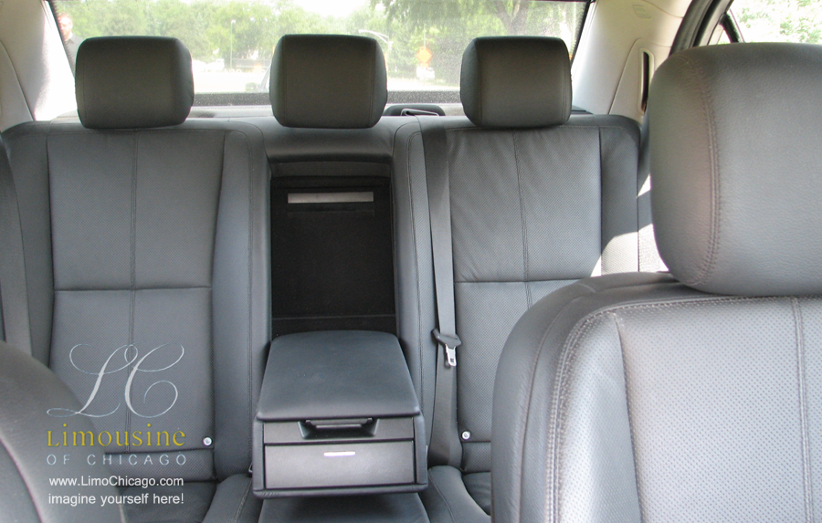 limo-medcedes-s550-back-leather-seats-900px