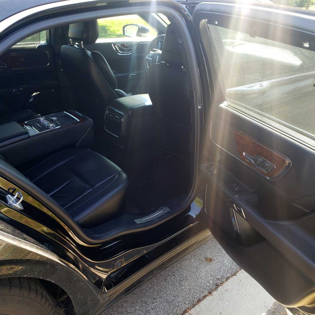 Lincoln Continental car service limo passenger side